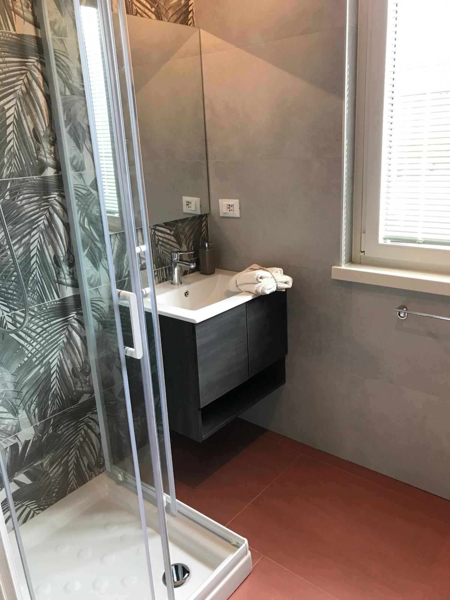 Il Mallo Verde - Lake Como B&B Mandello del Lario Rum bild